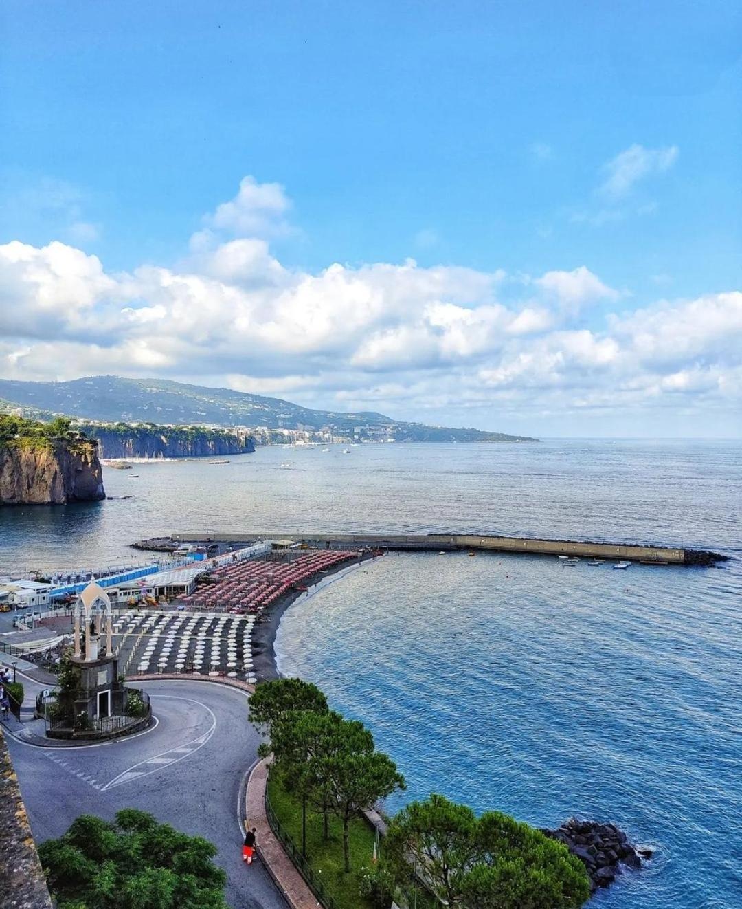 Casa Vacanza "Nonna Matilde" A Meta Di Sorrento, 600Mt Dal Mare, Casa Per 4 Exteriér fotografie