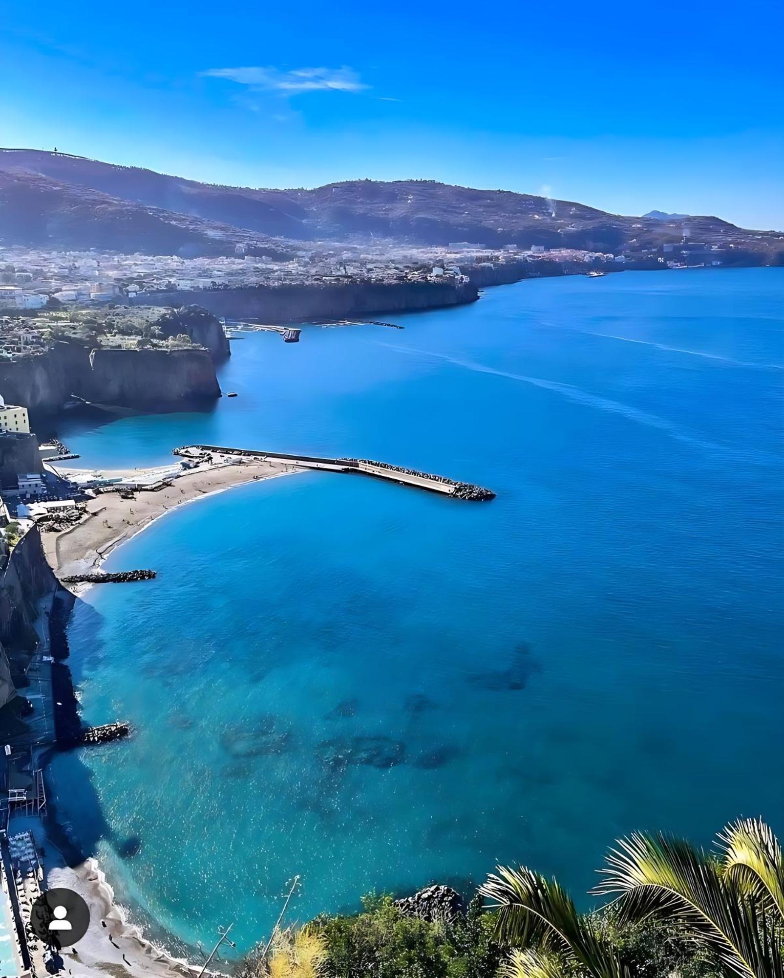 Casa Vacanza "Nonna Matilde" A Meta Di Sorrento, 600Mt Dal Mare, Casa Per 4 Exteriér fotografie